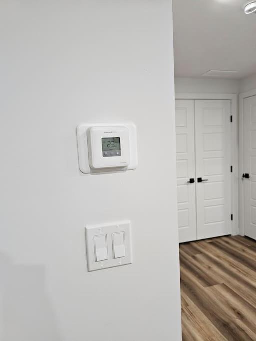 Apartment Cozy 2 Bedrooms And 1 Bath For 4 Guests! *